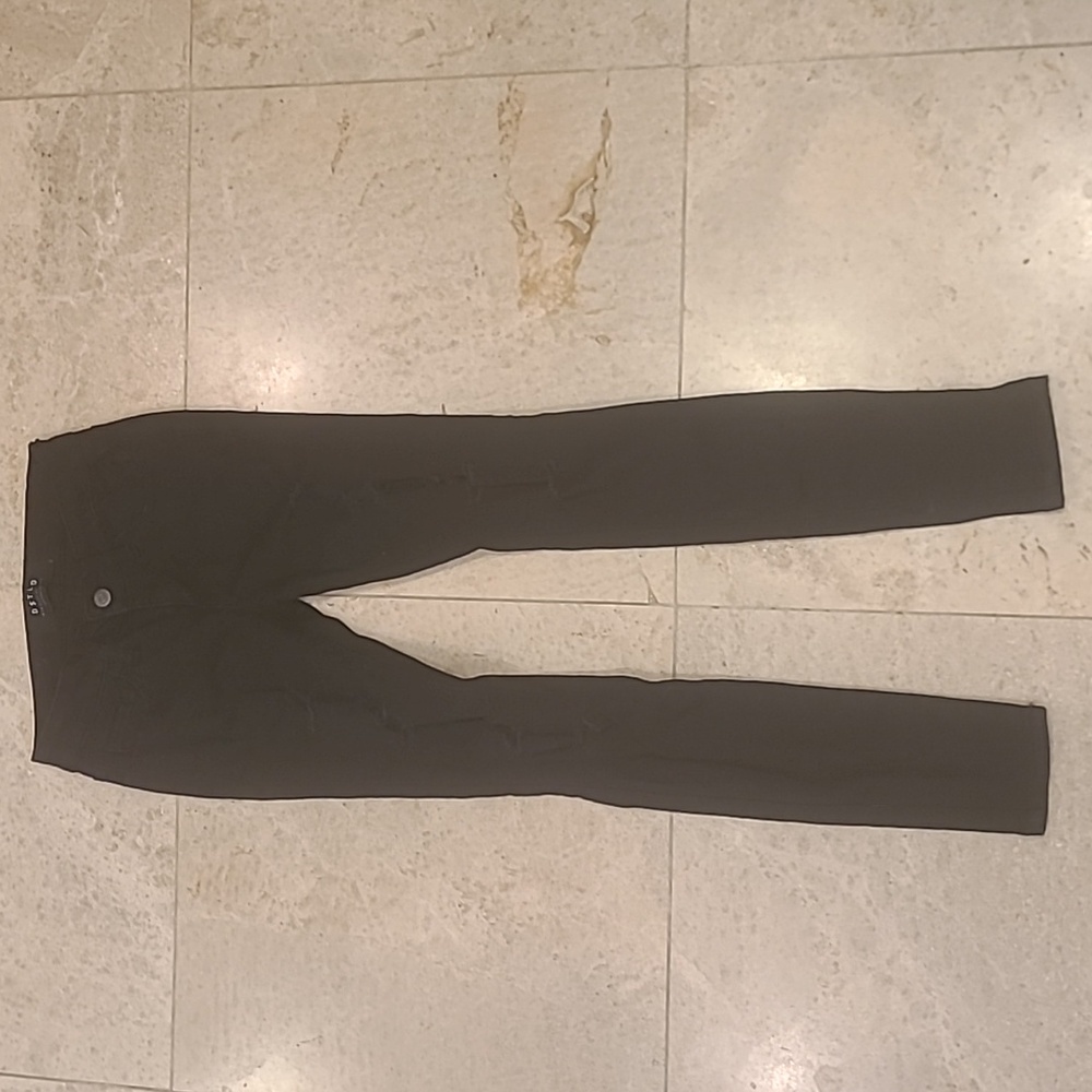 DSTLD black distressed jeans size 24x28
